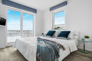 2 bedrooms, iron/ironing board, free WiFi - "Beach House" directly on the sandy beach of the Baltic Sea resort of Olpenitz (Olpenitz)