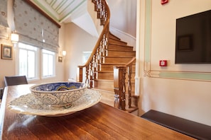 Inn-/utsjekkingsautomat