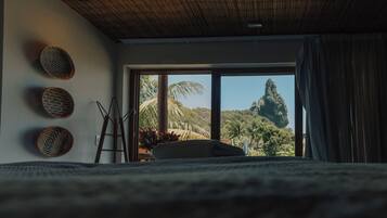 Deluxe Room, 1 Bedroom, Ensuite, Garden View | Premium bedding, pillowtop beds, minibar, individually decorated