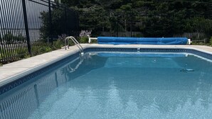 季節性室外游泳池