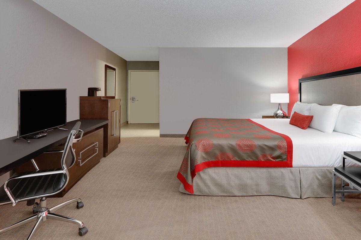 Egyptian cotton sheets, premium bedding, pillowtop beds