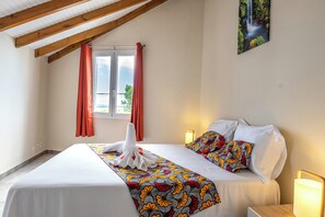 3 Schlafzimmer, Bügeleisen/Bügelbrett, Reisekinderbett, kostenloses WLAN