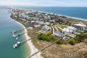 Exterior - Sunrise Point: New Oceanfront Luxury Home (Murrells Inlet)