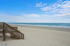 Plage à proximité, serviettes de plage