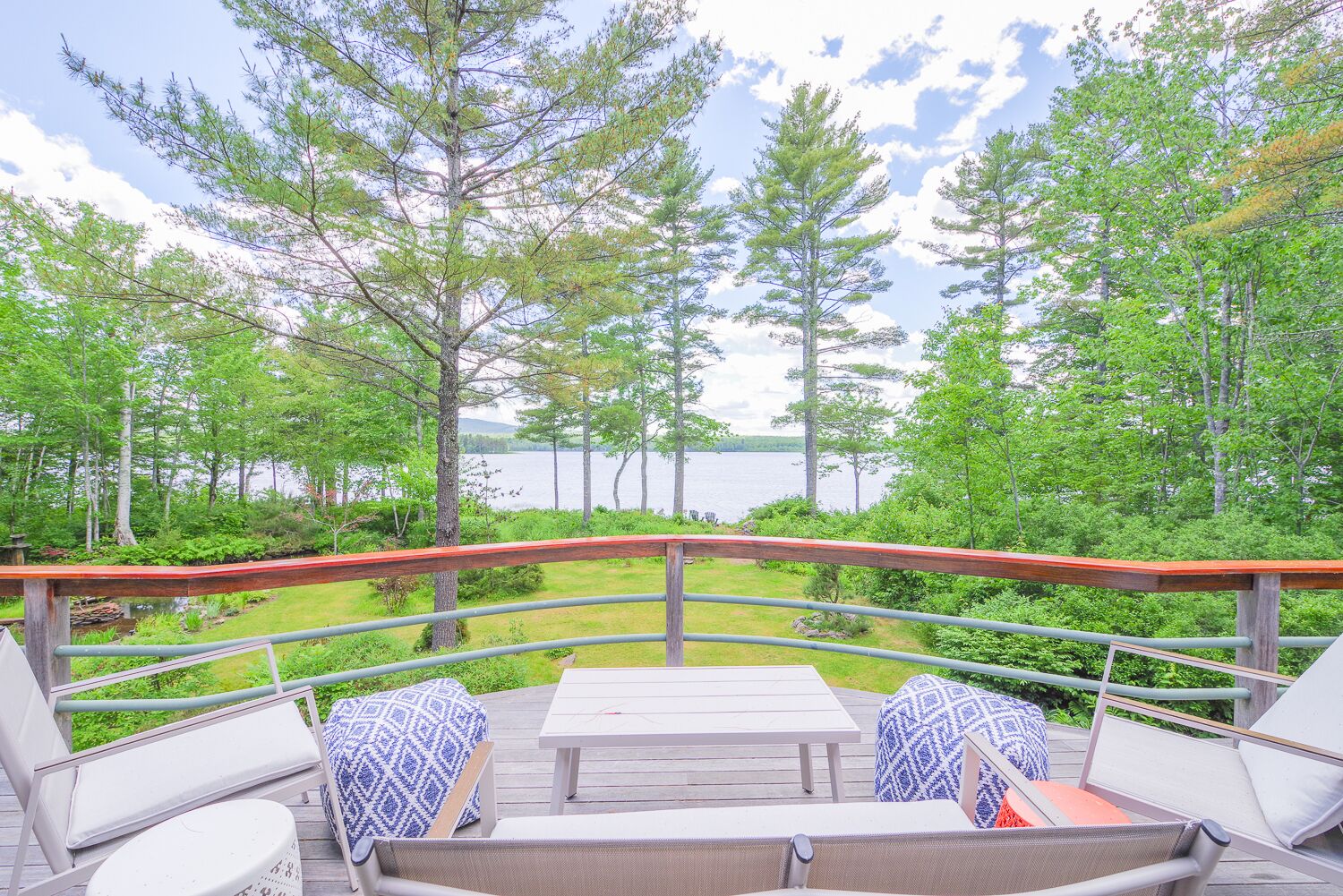 Waterfront Home - Family Time Reimagined in Mid Coast Maine
