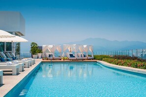 Outdoor pool, a rooftop pool