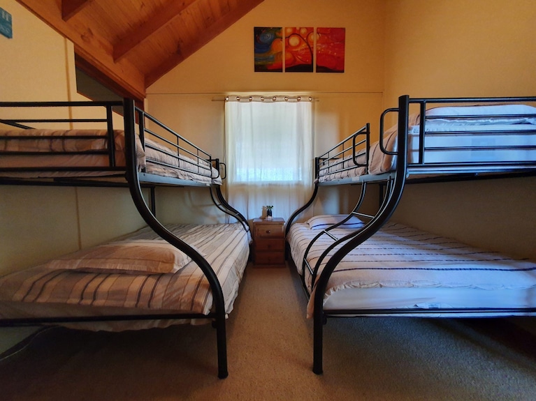 3br Beach House Sleeps 8 Fire Pit, Ocean Views, 250m To Sand | Ideal For Extended Stays - Middleton