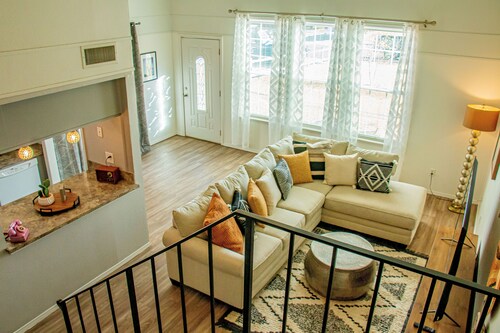 A sweet stay on Cherrywood Square