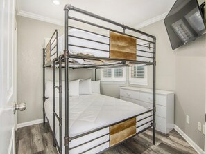 2 bedrooms, WiFi - Seascape 2110 in Galveston (Galveston)