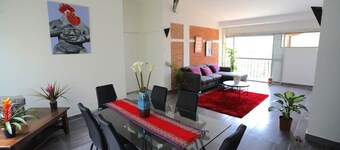 Special Discount!! The Artist Condo in Barrio Dent