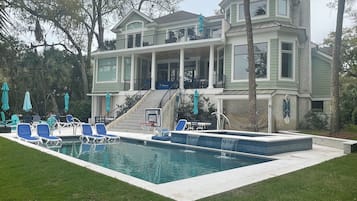 Una piscina riscaldata