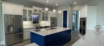 Island Escape! Pool, Elevator, Pinball, Foosball, Arcade, Nursery,Infrared Sauna