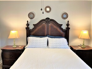 3 bedrooms, desk, iron/ironing board, free WiFi