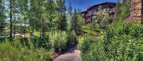 Jardines del alojamiento