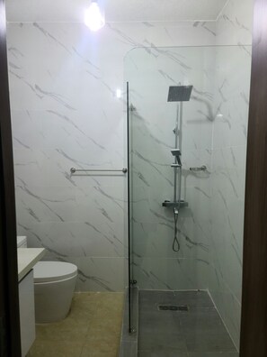 Apartment | Bathroom