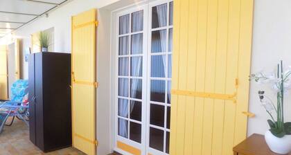 Meschers-sur-Gironde – HOUSE with Large GARDEN Close to BEACH et TOWN CENTER