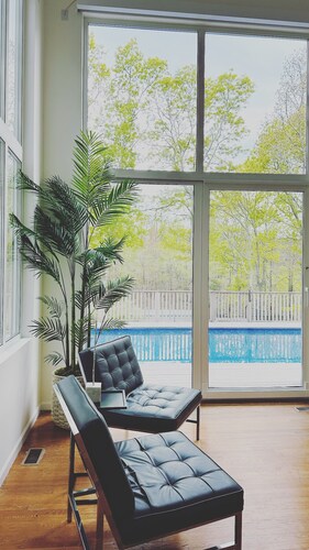 Ultimate Hamptons luxury with Private Tennis and Pool