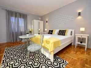 3 bedrooms, free Internet