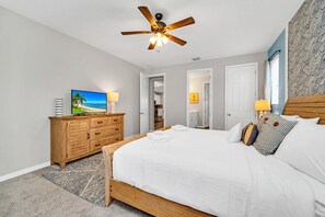 House (Multiple Bedrooms) | 7 bedrooms, laptop workspace, bed sheets