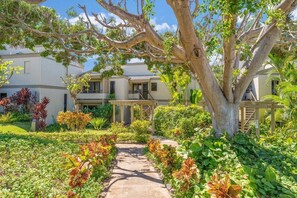 Exterior - WE 1509 Luxurious 2BD Wailea Villa w Ocean Views (Kihei)