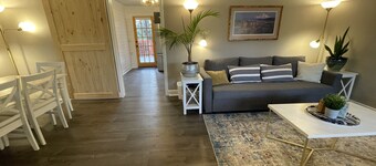 Spectacular Choice: Sleeps 6, Your Dog Welcome Too