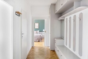 1 quarto, ferros/tábuas de passar roupa, Wi-Fi, roupa de cama