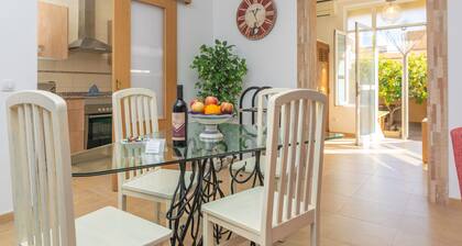 JUNIPER (INCA) - Acogedora casa de pueblo con piscina elevada en el centro de Mallorca. Wi