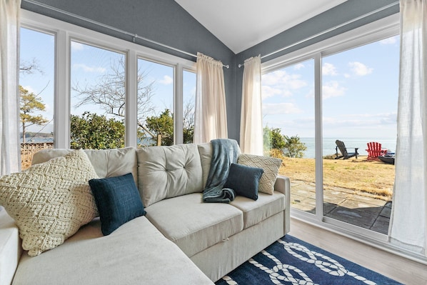 TV connectée, cheminée