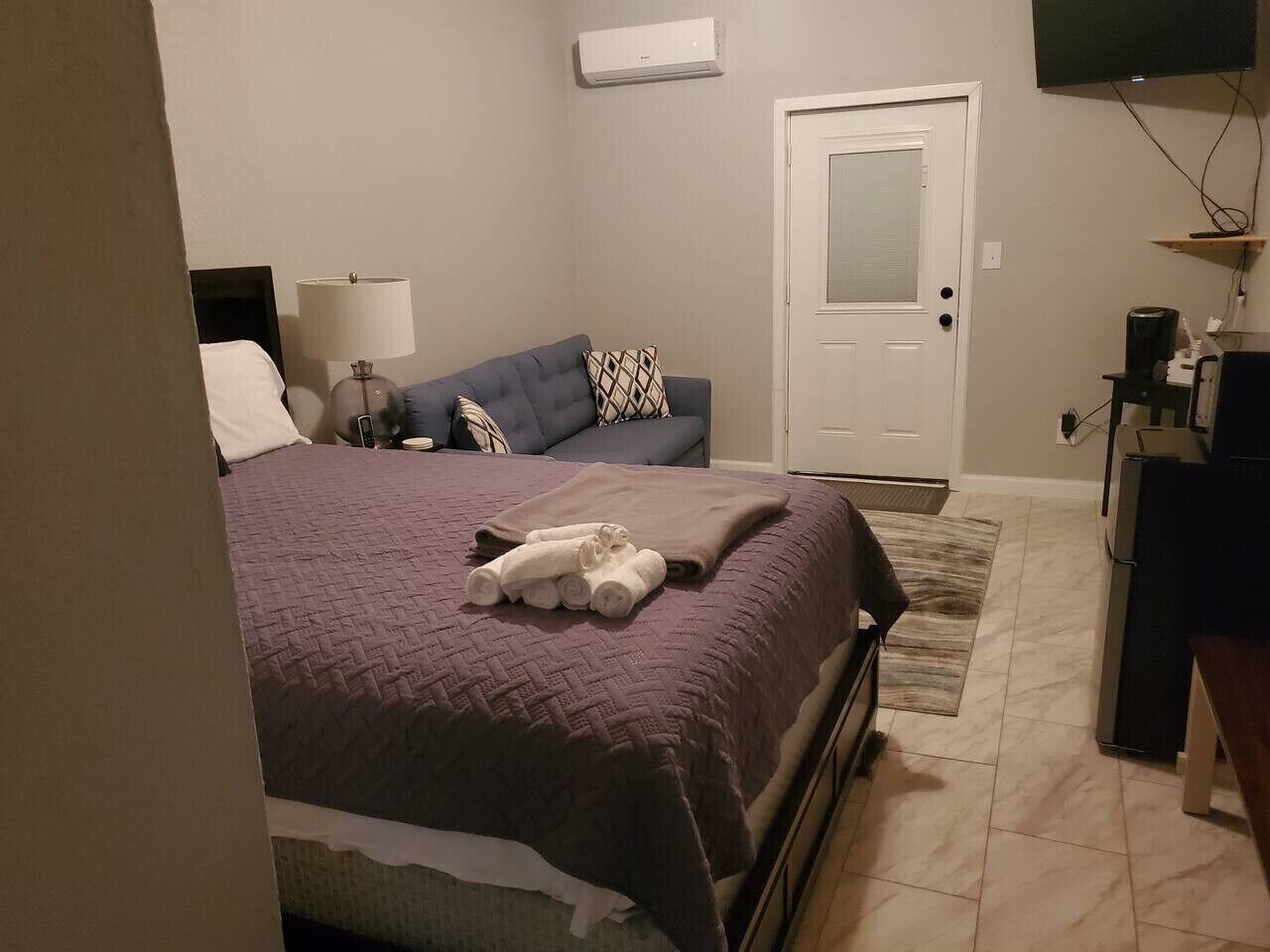 1 makuuhuone, ilmainen Wi-Fi, vuodevaatteet