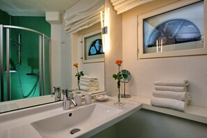 Immagine non classificata, 5 di 10, pulsante