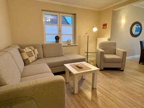 صورة غير مصنفة، 5 من 16، زرّ