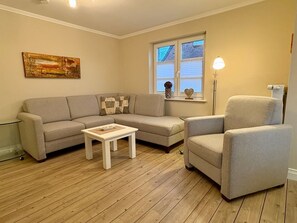 صورة غير مصنفة، 4 من 16، زرّ