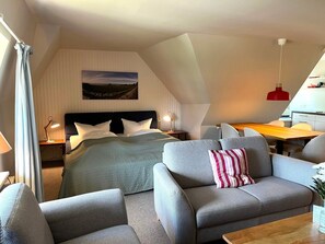 3 bedrooms, WiFi