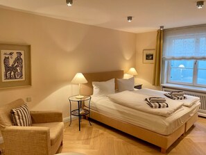 Uklassifisert bilde, 3 av 32, knapp