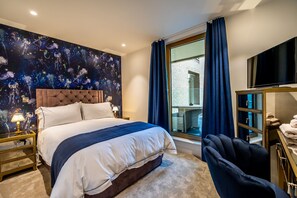 2 chambres, fer et planche à repasser, accès Internet