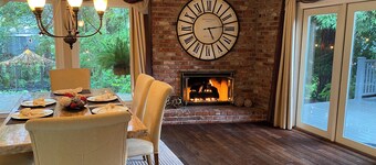 Beautiful Home with Redwood Garden