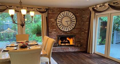 Beautiful Home with Redwood Garden