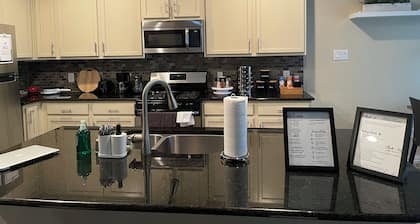 Spacious, New build 4 bedroom house in Conroe