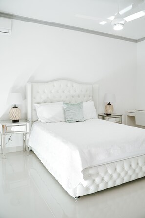 2 chambres, Wi-Fi gratuit, draps fournis