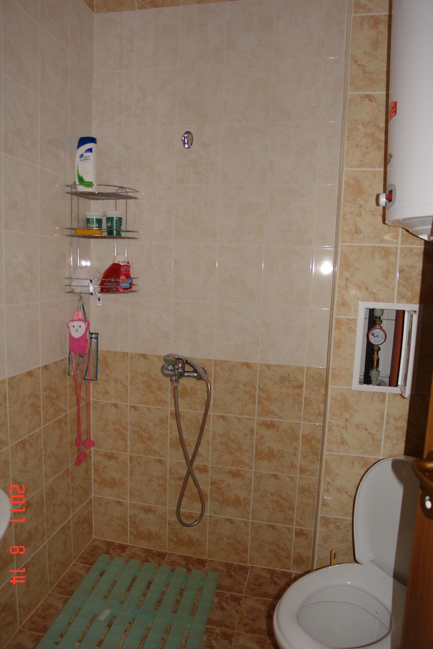 Een douche, handdoeken