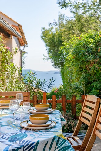 Appartement SUR LES Hauteurs DE Lavandou A 5 Minutes DES Plages