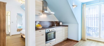 (9) Group booking up to 15 persons (upper floor) - Ostseeferienhaus Drachenflieger