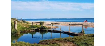 Seaview dog friendly ground floor flat 1 min to beach sleeps 4