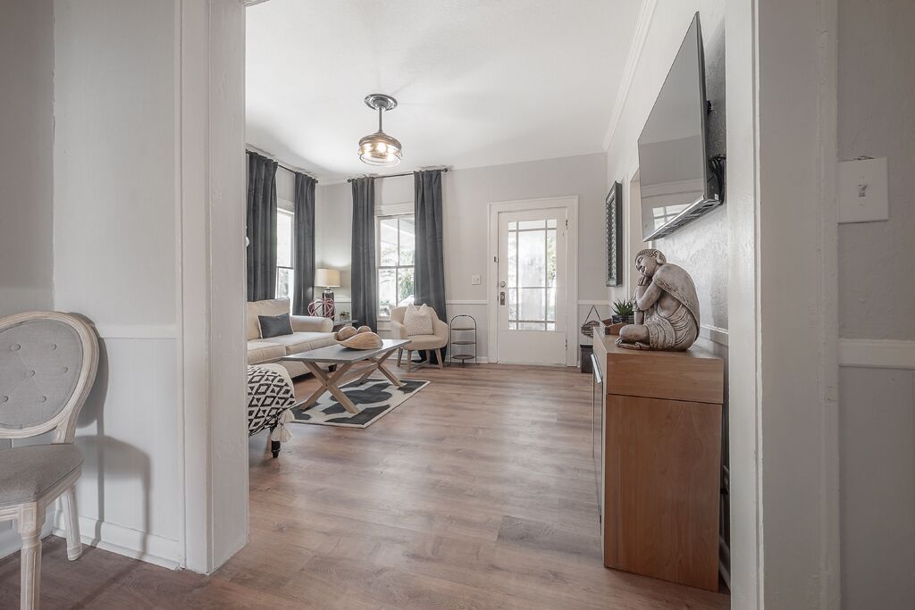 Smart-tv en een open haard