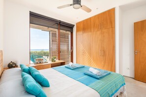 5 bedrooms, iron/ironing board, free WiFi, bed sheets