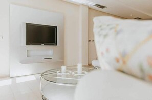 1 makuuhuone, ilmainen Wi-Fi, vuodevaatteet