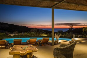 Pool - Villa Artemis - Zeus Exclusive Villas Collection (Κλείσματα)