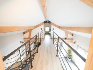 Interior - Wooden chalet in Hasnon, tranquility and comfort with terrace and garden (Hasnon)