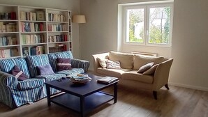 Televisie en een open haard