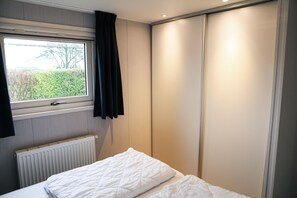 3 chambres, lit parapluie, Wi-Fi gratuit, draps fournis